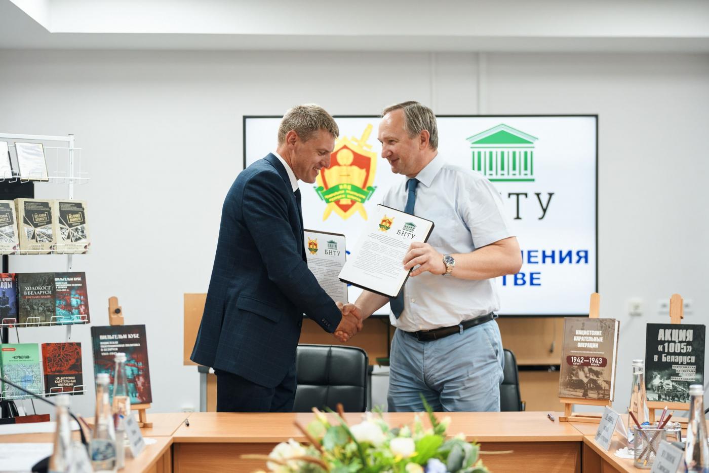 БНТУ и НПЦ Генеральной прокуратуры подписали соглашение о сотрудничестве